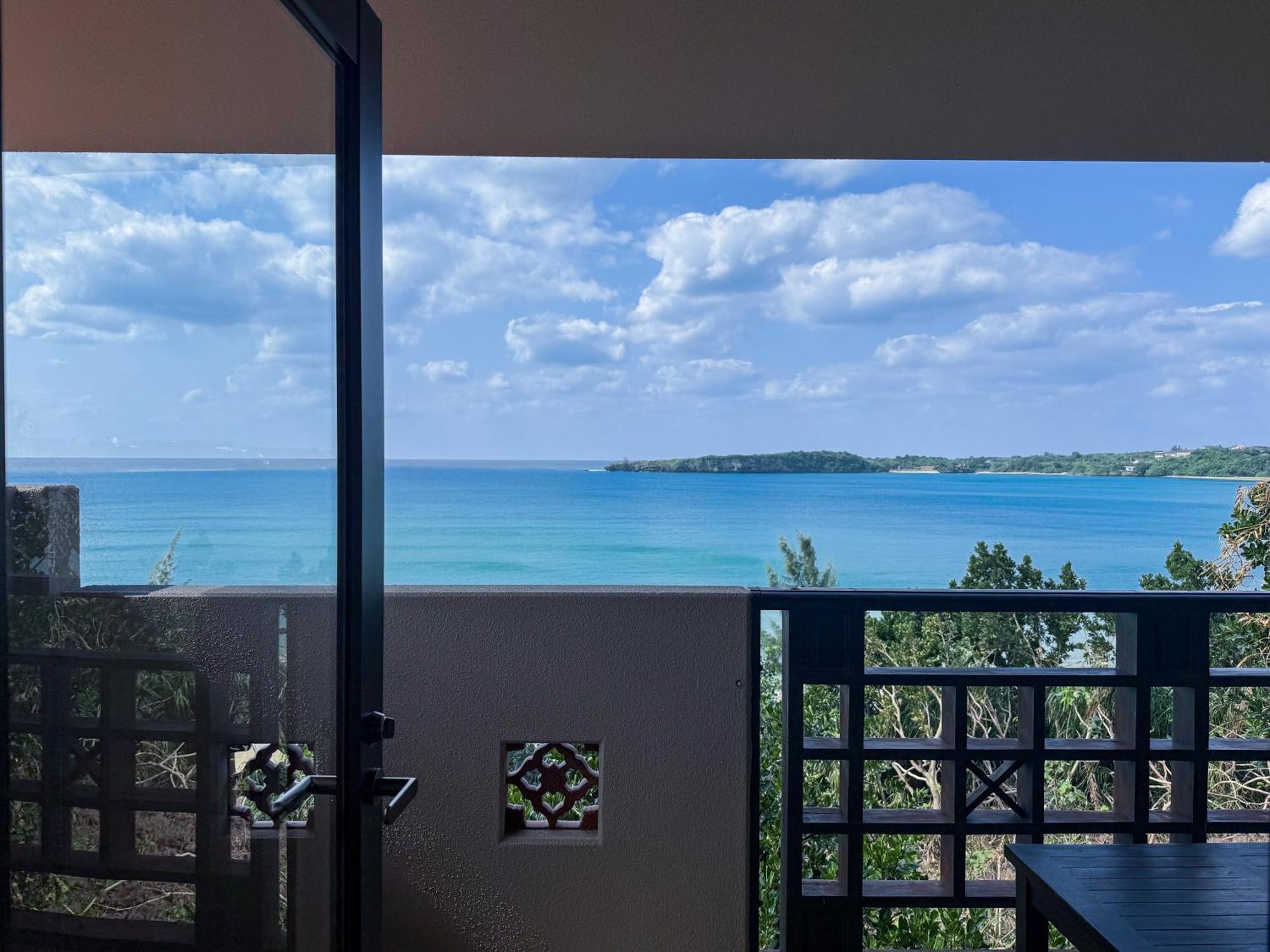 Iriomote Hotel By Hoshino Resorts Urauchi Екстериор снимка